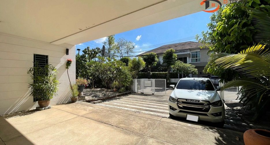For sale 4 bedrooms house in Prawet, Bangkok