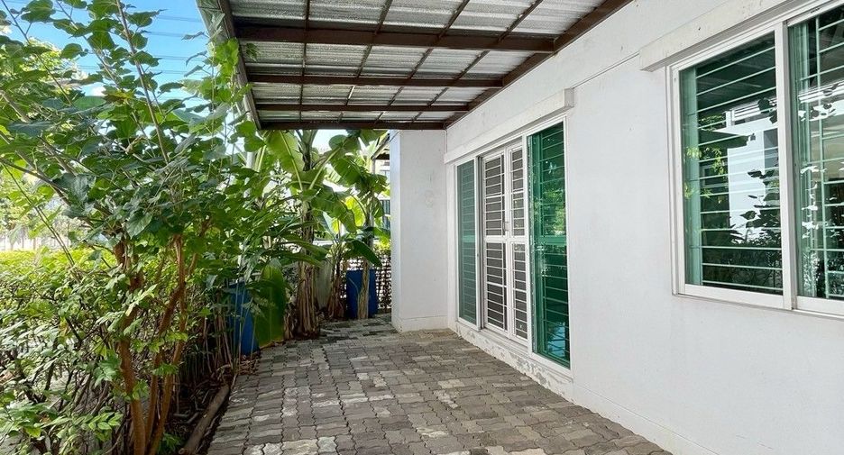 For sale 4 bedrooms house in Prawet, Bangkok