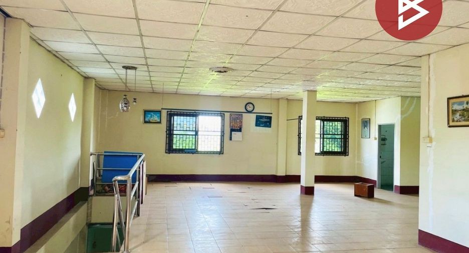 For sale 3 bedrooms house in Sam Phran, Nakhon Pathom