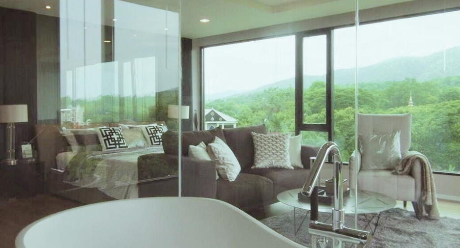 For sale 4 bedrooms condo in Mueang Chiang Mai, Chiang Mai