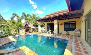 For sale 3 bedrooms villa in Sattahip, Chonburi