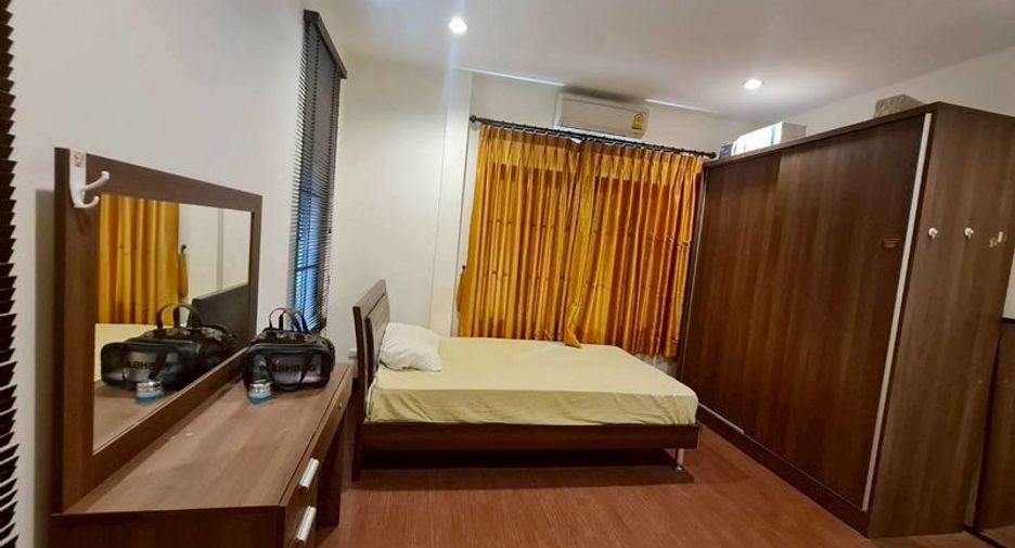 À vendre 3 chambres villa à Sattahip, Chonburi