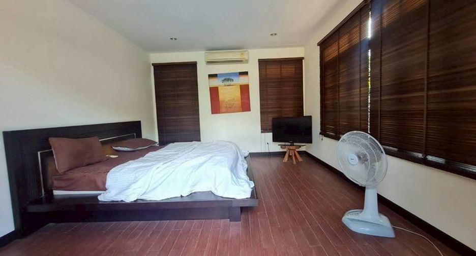 À vendre 3 chambres villa à Sattahip, Chonburi