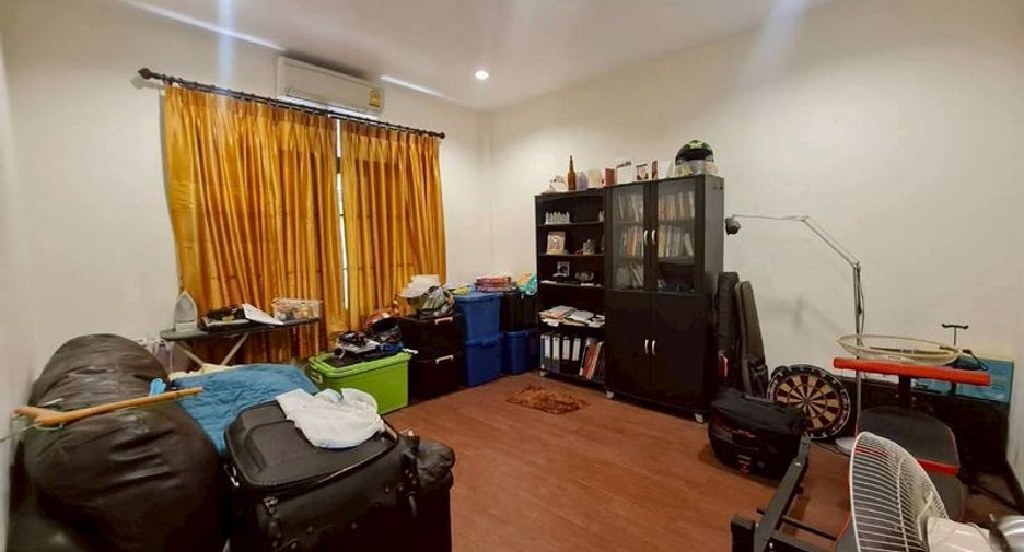 À vendre 3 chambres villa à Sattahip, Chonburi