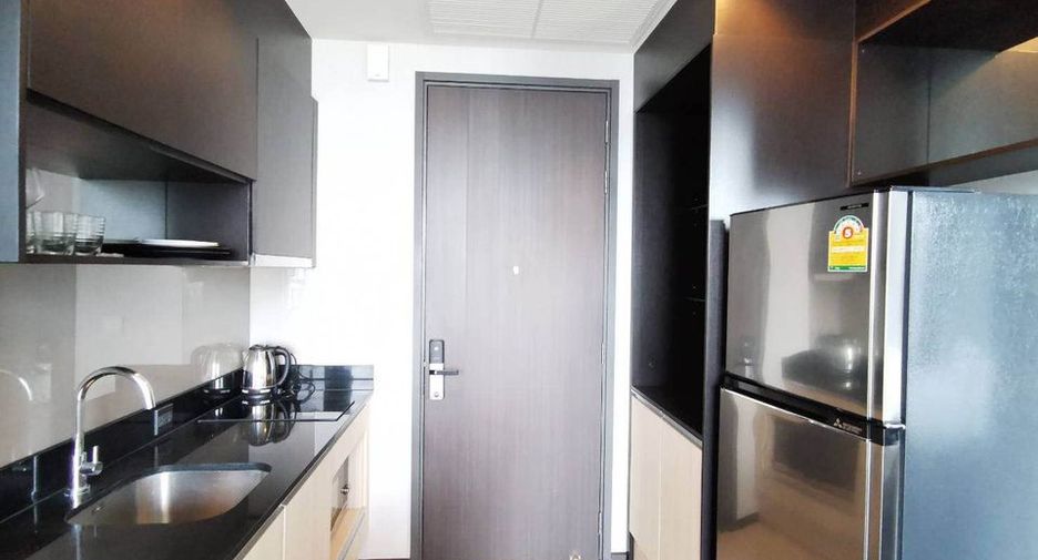 À vendre 1 chambre condo à Khlong Toei, Bangkok