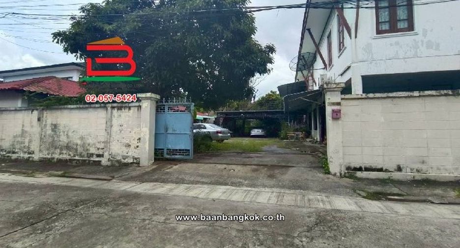 For sale land in Bangkok Noi, Bangkok