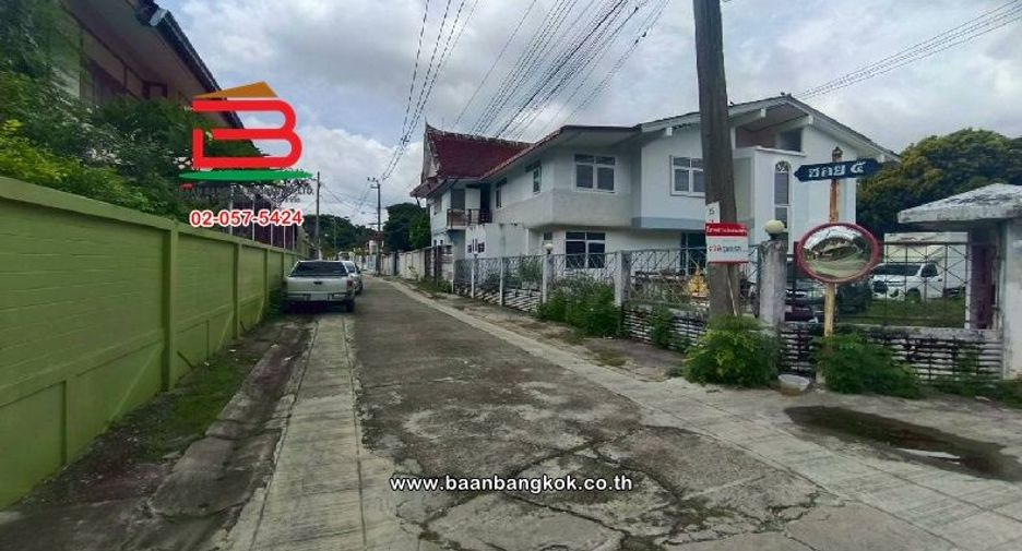 For sale land in Bangkok Noi, Bangkok