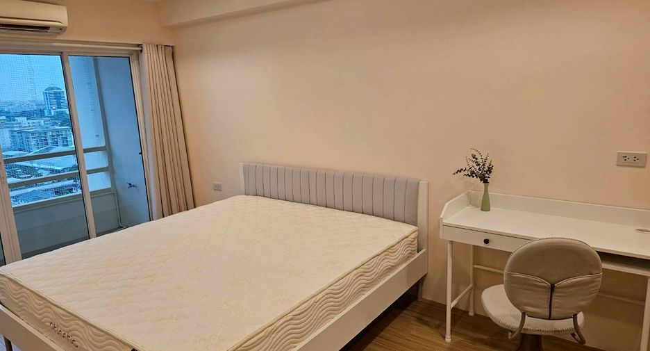 Condo en alquiler de 2 habitaciones en Watthana, Bangkok