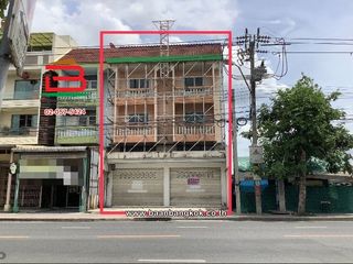 For sale 4 bedrooms retail Space in Sai Mai, Bangkok