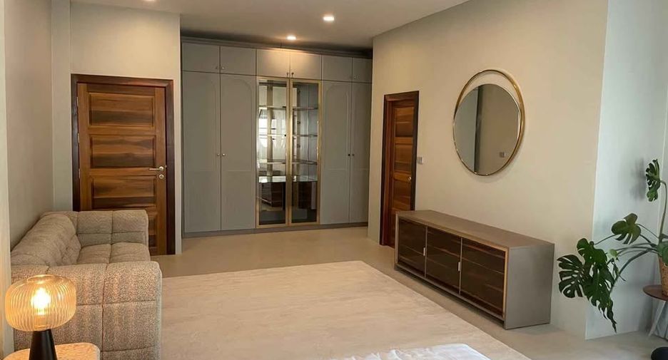 For rent and for sale 3 bedrooms villa in Kathu, Phuket