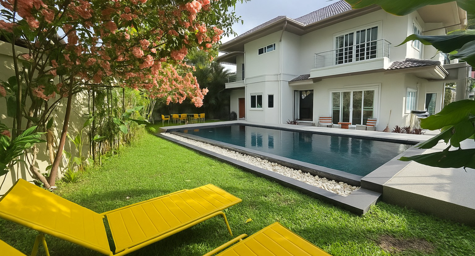 For rent and for sale 3 bedrooms villa in Kathu, Phuket