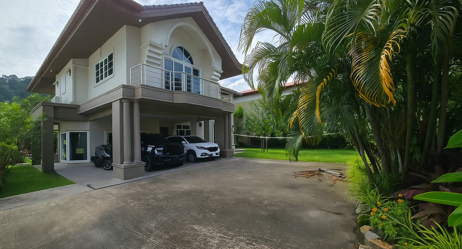For rent and for sale 3 bedrooms villa in Kathu, Phuket