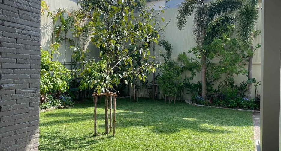 For rent and for sale 3 bedrooms villa in Kathu, Phuket
