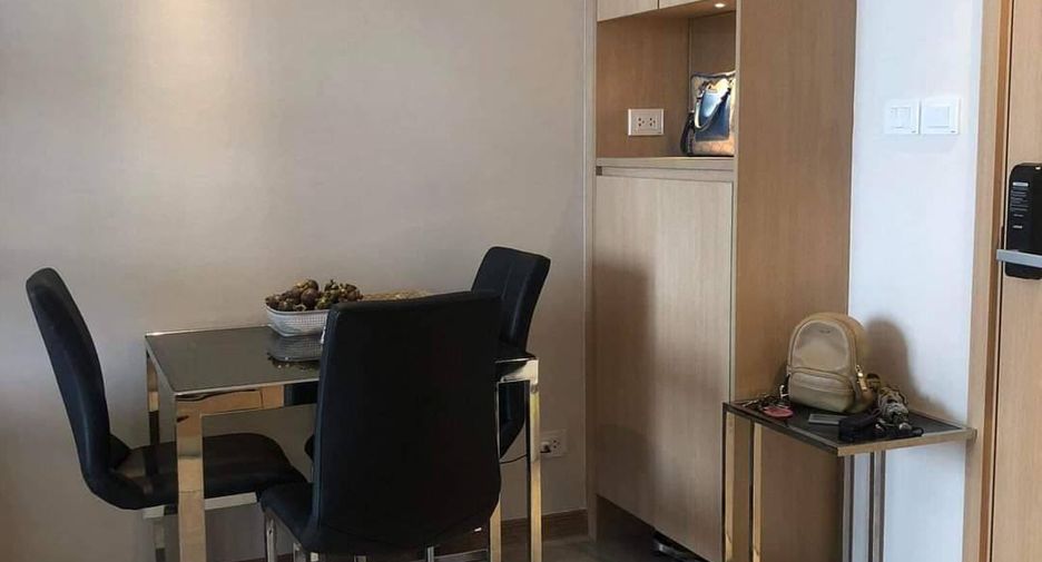For sale 1 bed condo in Yan Nawa, Bangkok