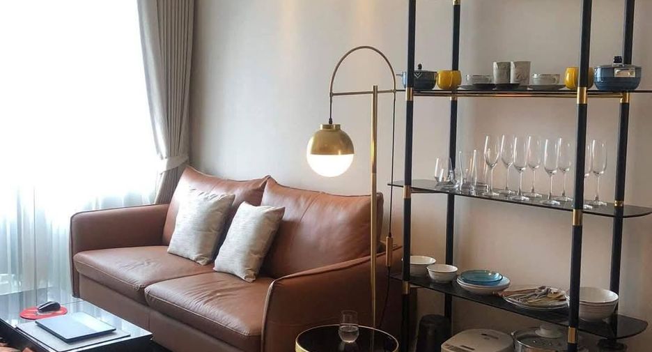For sale 1 bed condo in Yan Nawa, Bangkok