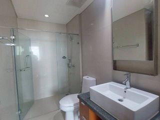 For rent 2 ベッドルーム condo in Khlong San, Bangkok