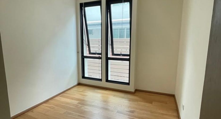 For rent and for sale 2 bedrooms condo in Khlong Toei, Bangkok