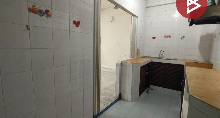 Продажа 3 спальни таунхаус в Bang Phli, Самутпракан