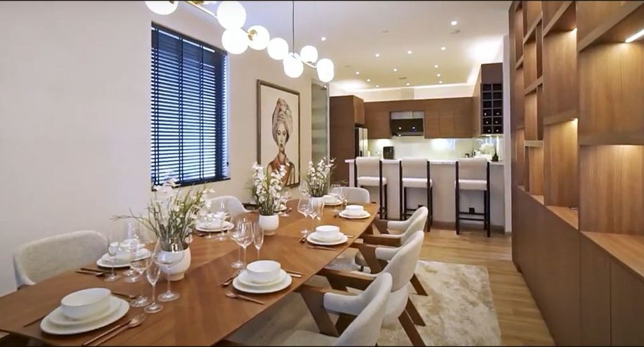 For sale 5 bedrooms villa in Hang Dong, Chiang Mai