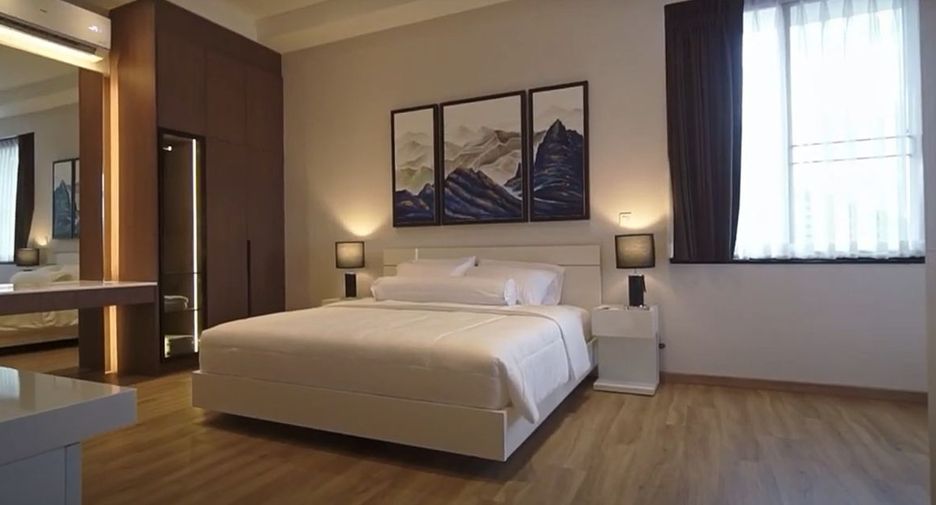 For sale 5 bedrooms villa in Hang Dong, Chiang Mai