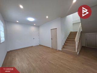 出售 公寓 独立屋 在 Si Racha, Chon Buri
