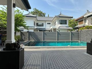 ให้เช่า 4 ห้องนอน บ้านเดี่ยว ใน วัฒนา, กรุงเทพฯ