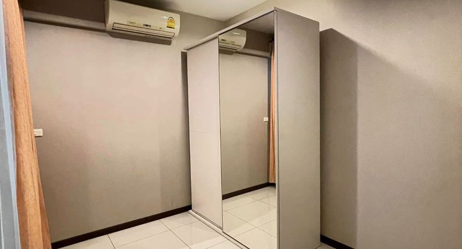 Wohnung zum Kauf mit 2 Zimmer in Pathum Wan, Bangkok