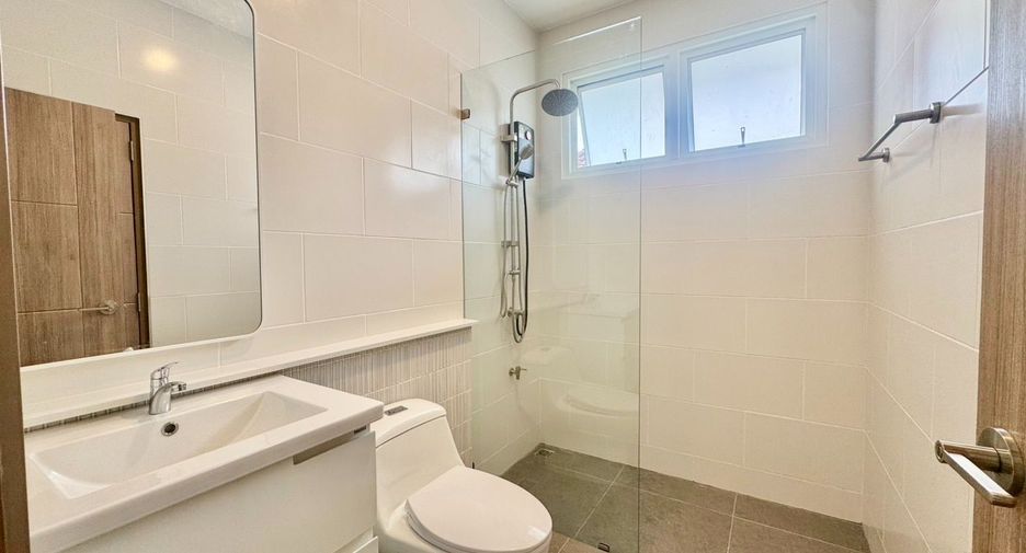 For rent 3 bedrooms house in Thalang, Phuket