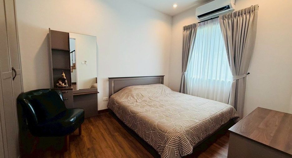 Casa en venta de 4 habitaciones en Hang Dong, Chiang Mai