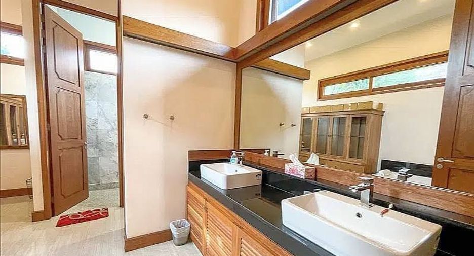 Аренда и продажа 4 спальни вилла в Мае Рим, Чианг Маи
