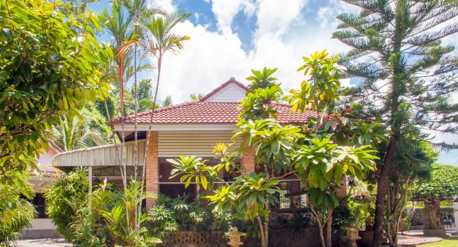 For sale 4 bedrooms villa in Mueang Krabi, Krabi