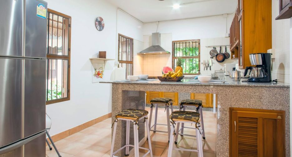 For sale 4 bedrooms villa in Mueang Krabi, Krabi