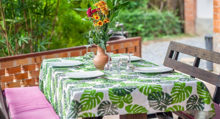 For sale 4 bedrooms villa in Mueang Krabi, Krabi