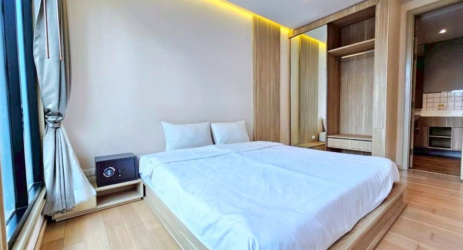 À louer 2 chambres appartement avec services à Khlong Toei, Bangkok