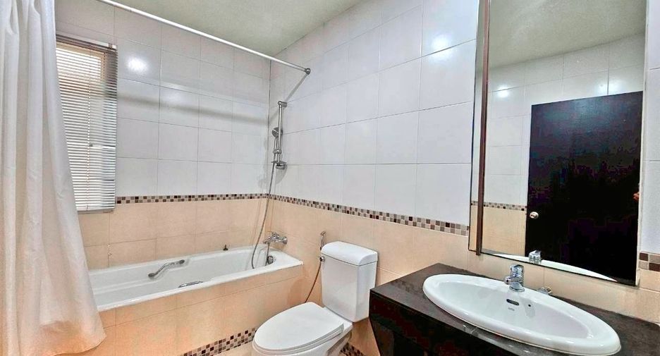 Apartment zur Miete mit 1 Zimmer in Khlong Toei, Bangkok