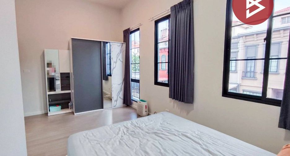 For sale 2 bedrooms townhouse in Bang Phli, Samut Prakan