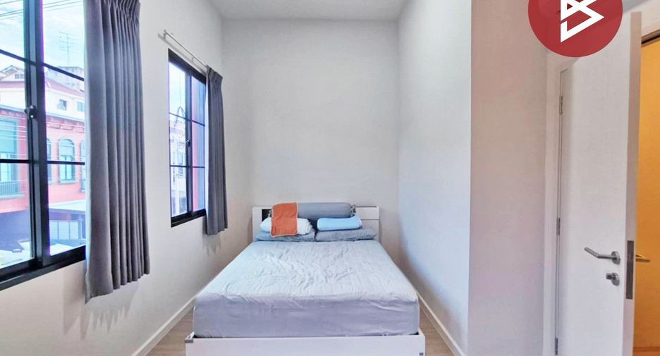 For sale 2 bedrooms townhouse in Bang Phli, Samut Prakan