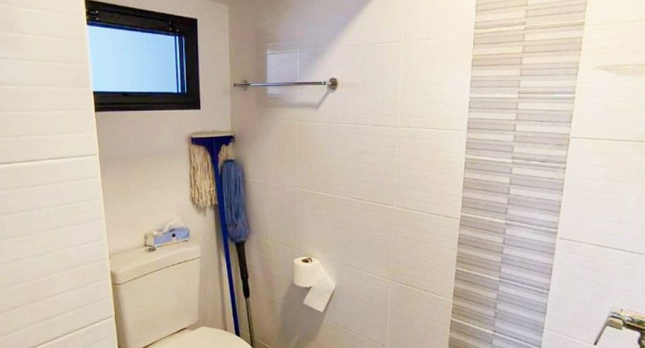For sale 2 bedrooms townhouse in Bang Phli, Samut Prakan