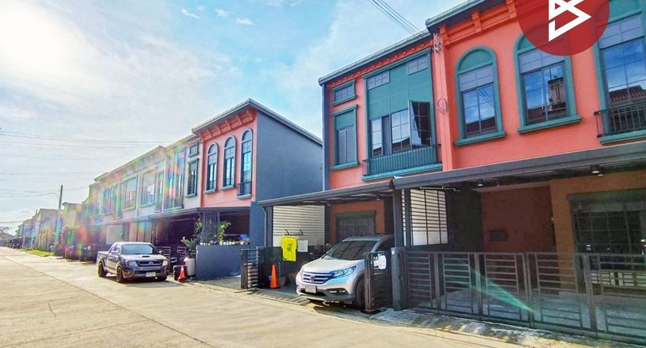 For sale 2 bedrooms townhouse in Bang Phli, Samut Prakan