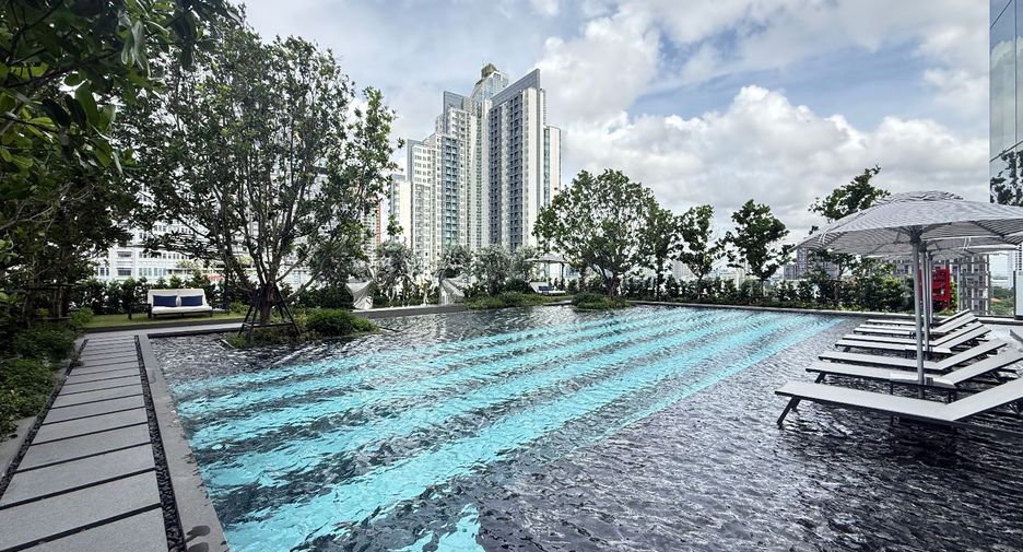 Wohnung zur Miete und zum Kauf mit 1 Zimmer in Khlong Toei, Bangkok