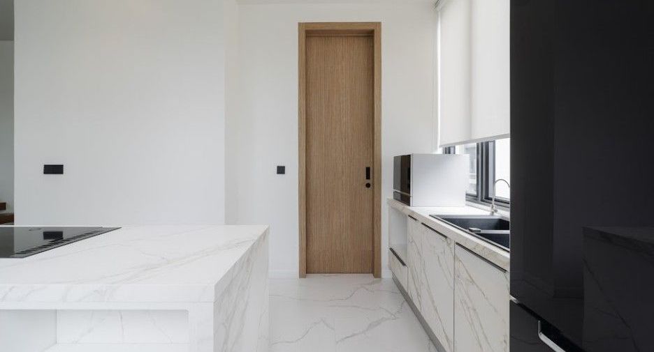 Haus zum Kauf mit 3 Zimmer in Watthana, Bangkok