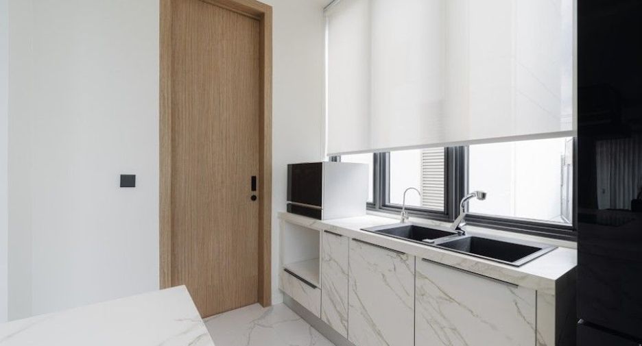 Haus zum Kauf mit 3 Zimmer in Watthana, Bangkok