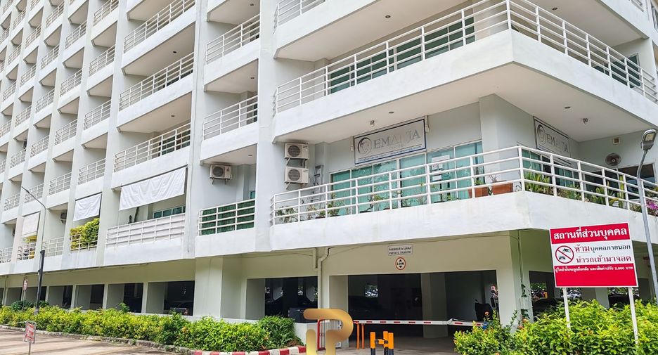 Wohnung zum Kauf mit Studio in Bang Lamung, Chonburi