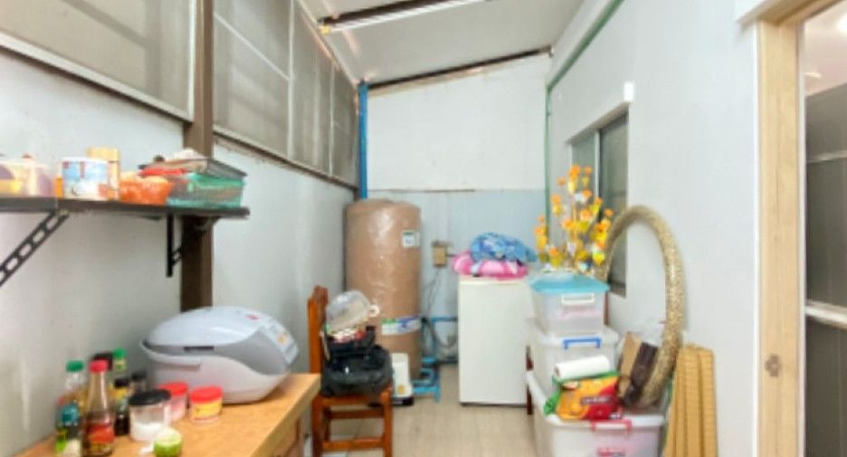 Reihenhaus zum Kauf mit 3 Zimmer in Mueang Samut Prakan, Samut Prakan