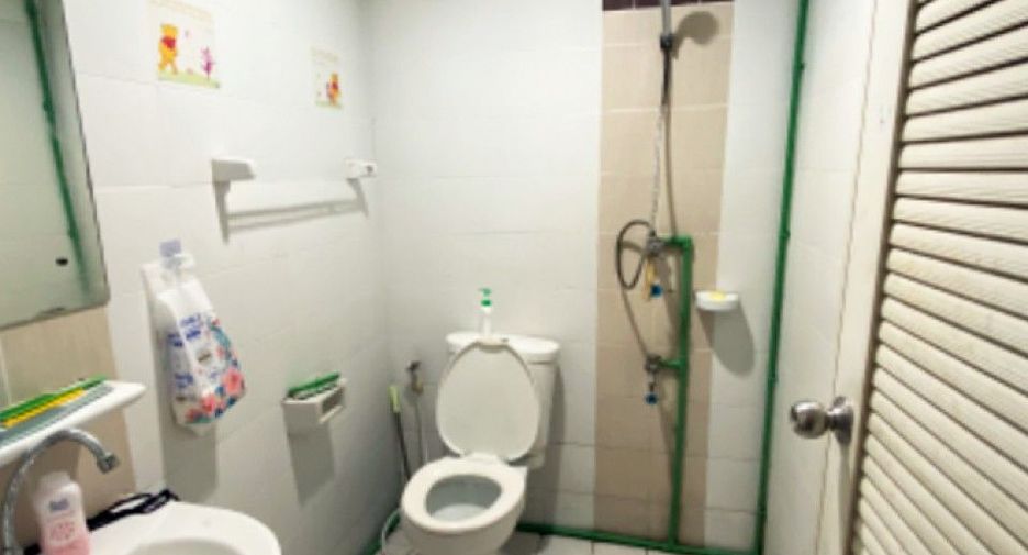 Reihenhaus zum Kauf mit 3 Zimmer in Mueang Samut Prakan, Samut Prakan