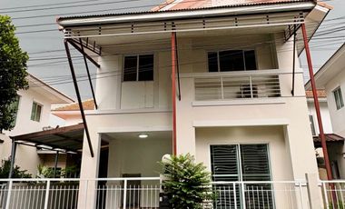 For sale 3 bedrooms house in Lat Krabang, Bangkok