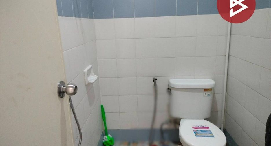 For sale 2 bedrooms townhouse in Mueang Chon Buri, Chonburi