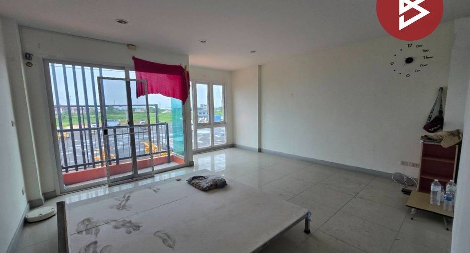 À vendre 6 chambres local commercial à Si Racha, Chonburi