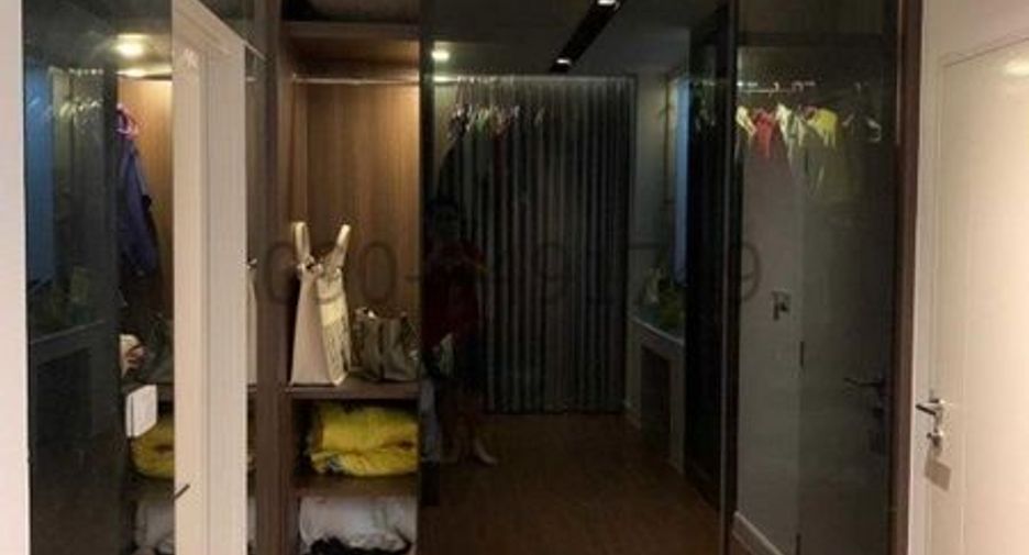 Аренда 3 спальни кондо в Пращет, Бангкок
