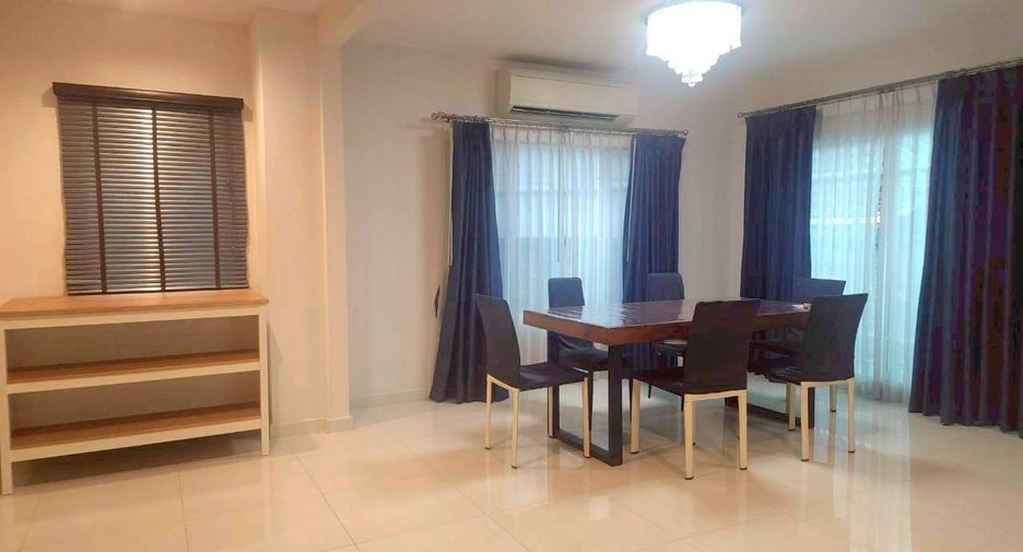 For rent 3 bedrooms house in Pak Kret, Nonthaburi